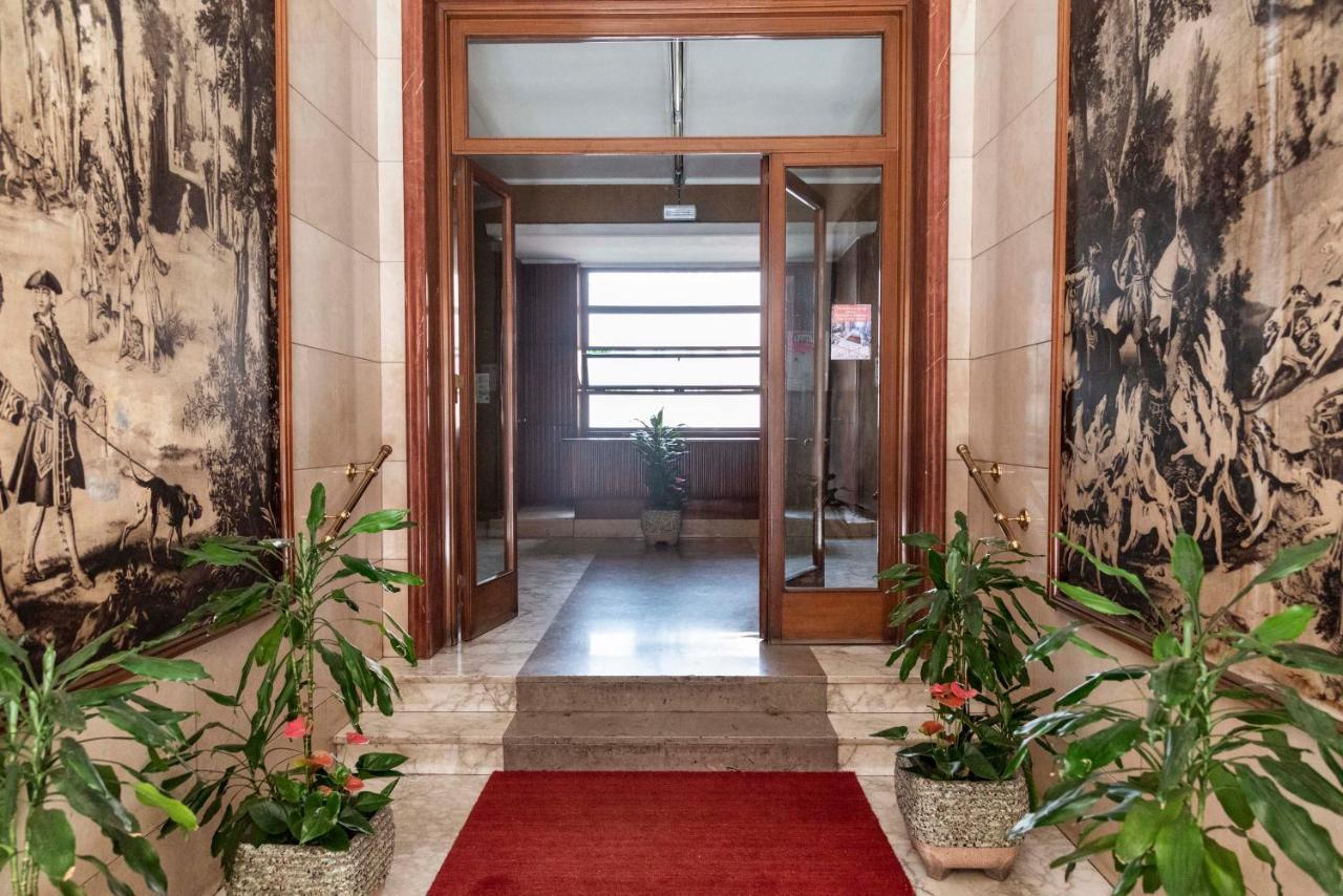 Merulana Suite Apartment Rom Exterior foto